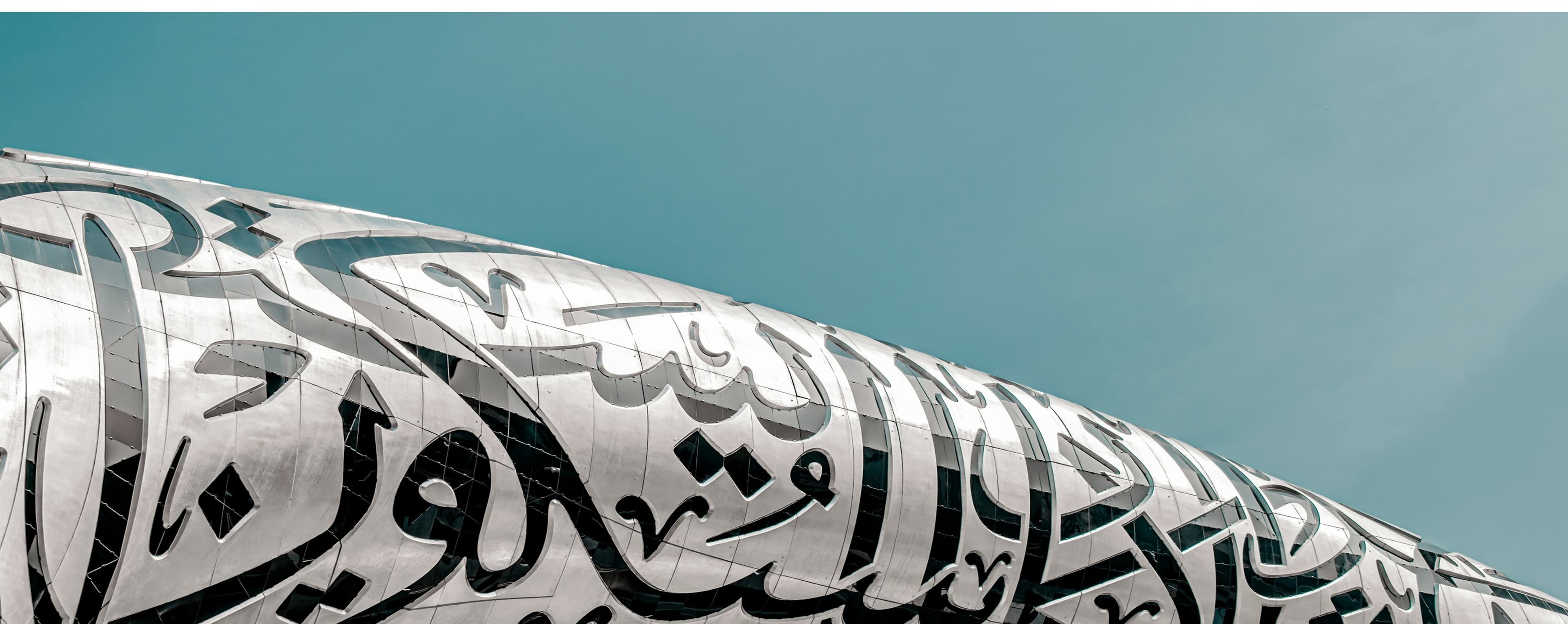 The Bilingual Contract Problem: When English and Arabic Say Different Things
